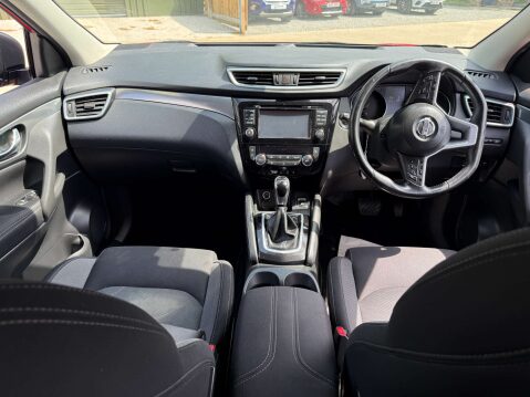 Nissan Qashqai 1.2 Qashqai N-Connecta DiG-T CVT 5dr 4