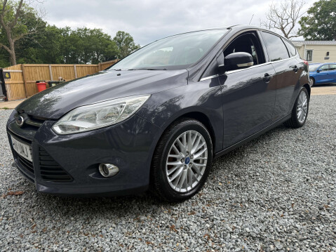 Ford Focus 1.6 Focus Zetec 125 5dr 8