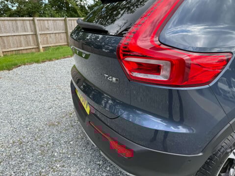 Volvo XC40 2.0 XC40 Inscription Pro T4 AWD Auto 4WD 5dr 27