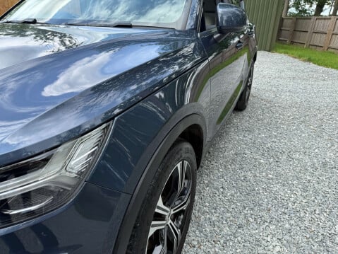 Volvo XC40 2.0 XC40 Inscription Pro T4 AWD Auto 4WD 5dr 34