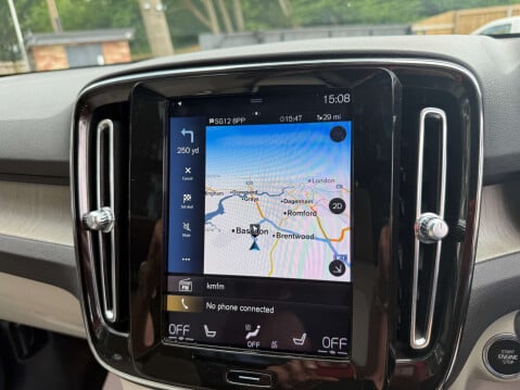 Volvo XC40 2.0 XC40 Inscription Pro T4 AWD Auto 4WD 5dr 74