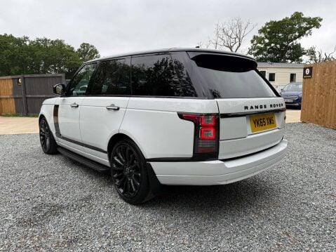 Land Rover Range Rover 3.0 Range Rover Vogue TDV6 Auto 4WD 5dr 16