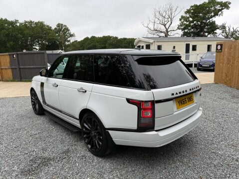 Land Rover Range Rover 3.0 Range Rover Vogue TDV6 Auto 4WD 5dr 17