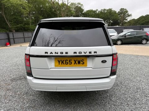 Land Rover Range Rover 3.0 Range Rover Vogue TDV6 Auto 4WD 5dr 18