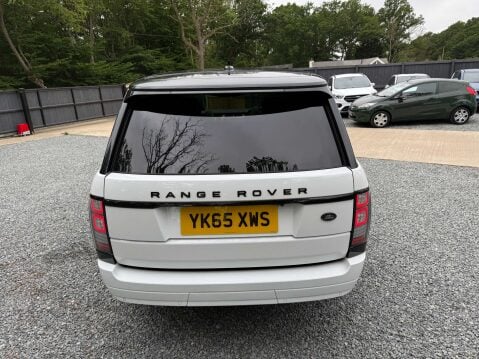 Land Rover Range Rover 3.0 Range Rover Vogue TDV6 Auto 4WD 5dr 20