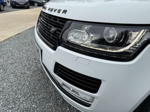 Land Rover Range Rover 3.0 Range Rover Vogue TDV6 Auto 4WD 5dr 36