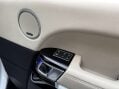 Land Rover Range Rover 3.0 Range Rover Vogue TDV6 Auto 4WD 5dr 64