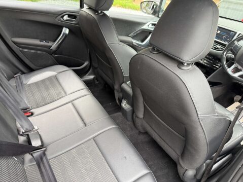 Peugeot 2008 1.2 2008 Allure S/S 5dr 50