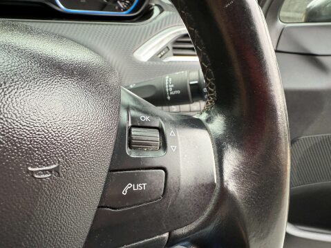 Peugeot 2008 1.2 2008 Allure S/S 5dr 68