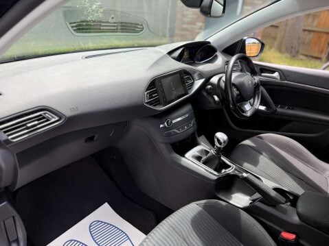 Peugeot 308 1.6 308 Active SW HDi Blue S/S 5dr 56