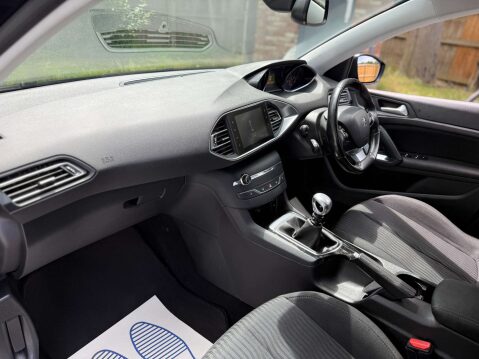 Peugeot 308 1.6 308 Active SW HDi Blue S/S 5dr 56