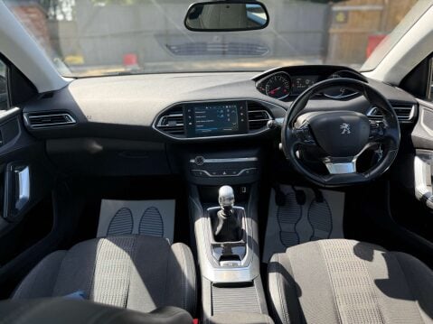 Peugeot 208 1.2 208 Tech Edition S/S 5dr 4