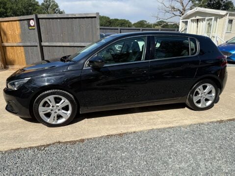 Peugeot 208 1.2 208 Tech Edition S/S 5dr 16