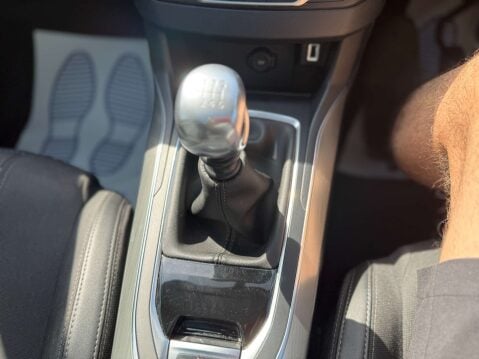 Peugeot 208 1.2 208 Tech Edition S/S 5dr 64