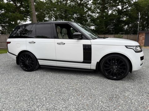 Land Rover Range Rover 3.0 Range Rover Vogue TDV6 Auto 4WD 5dr 8
