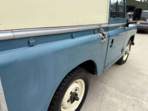 Land Rover Series III 2.3 88 SUV Petrol Manual (7 Seats) (77 bhp) 29