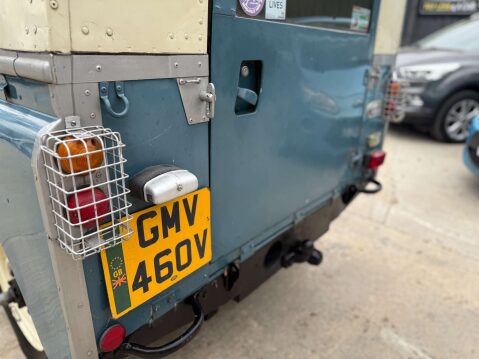 Land Rover Series III 2.3 88 SUV Petrol Manual (7 Seats) (77 bhp) 31
