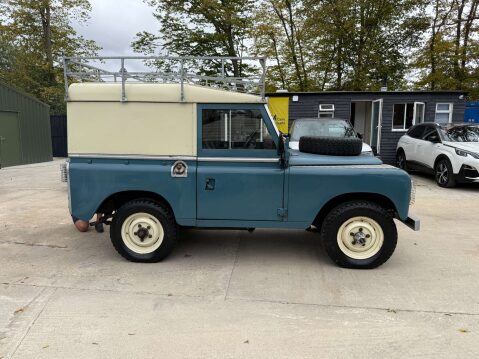 Land Rover Series III 2.3 88 SUV Petrol Manual (7 Seats) (77 bhp) 20