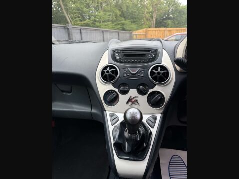 Ford Ka 1.2 Ka Zetec 3dr 35