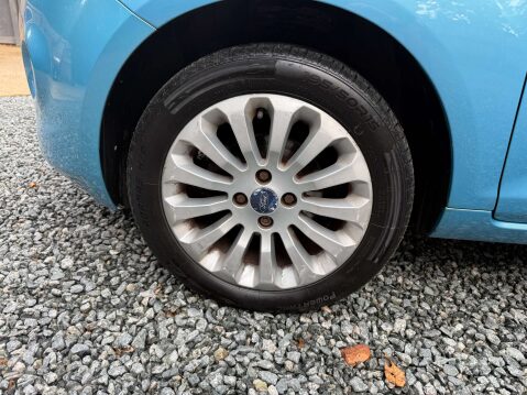 Ford Ka 1.2 Ka Zetec 3dr 46