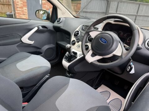 Ford Ka 1.2 Ka Zetec 3dr 4