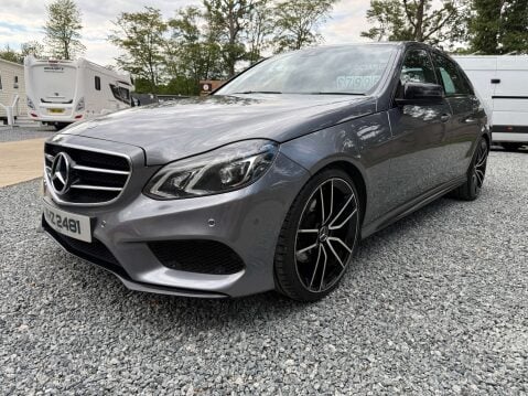Mercedes-Benz E Class 2.1 E220 AMG Night Edition Bluetec Auto 4dr 41