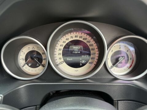 Mercedes-Benz E Class 2.1 E220 AMG Night Edition Bluetec Auto 4dr 52
