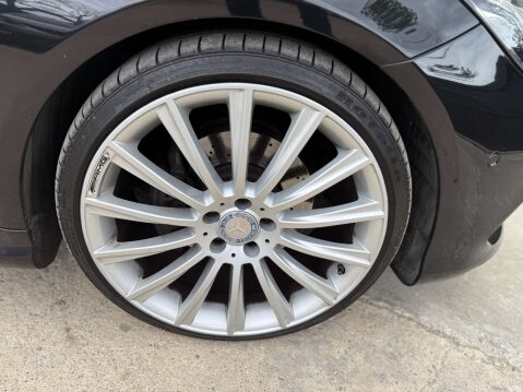 Mercedes-Benz E Class 2.1 E220 AMG Line Bluetec Auto 2dr 75
