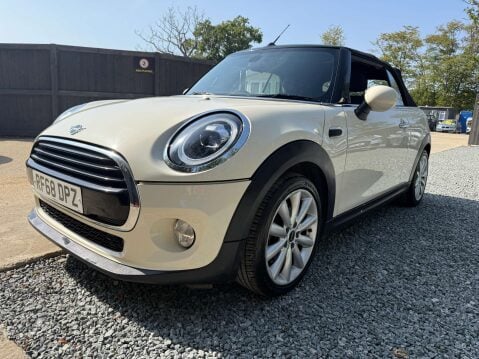 Mini Convertible 1.5 Cooper 2dr 37