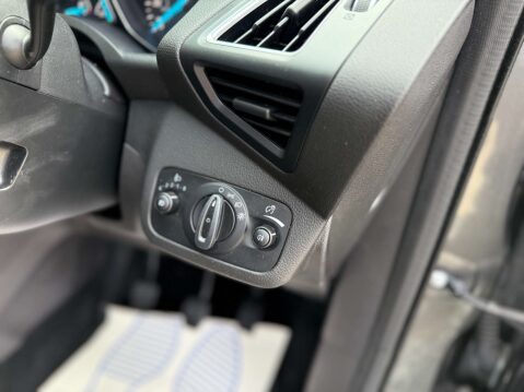 Ford Kuga 1.5 Kuga Titanium 5dr 61