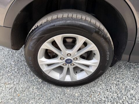 Ford Kuga 1.5 Kuga Titanium 5dr 40
