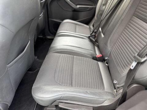 Ford Kuga 1.5 Kuga Titanium 5dr 52