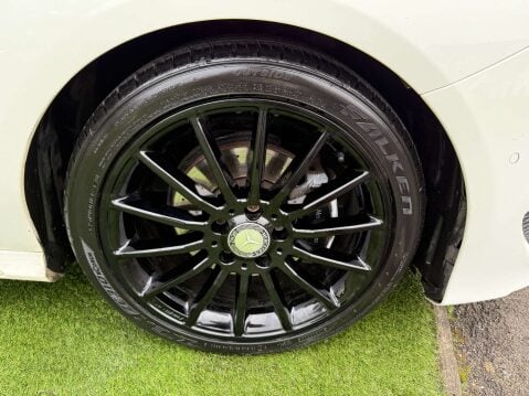 Mercedes-Benz B Class 2.1 B 200 AMG Line Premium D Auto 5dr 38