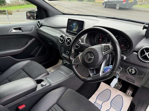 Mercedes-Benz B Class 2.1 B 200 AMG Line Premium D Auto 5dr 72