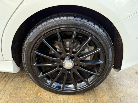 Mercedes-Benz B Class 2.1 B 200 AMG Line Premium D Auto 5dr 45