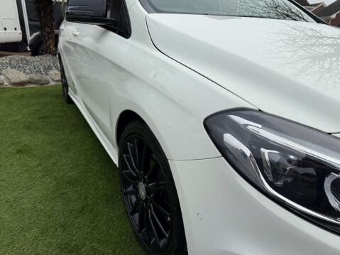 Mercedes-Benz B Class 2.1 B 200 AMG Line Premium D Auto 5dr 35