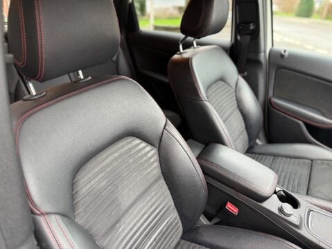 Mercedes-Benz B Class 2.1 B 200 AMG Line Premium D Auto 5dr 66