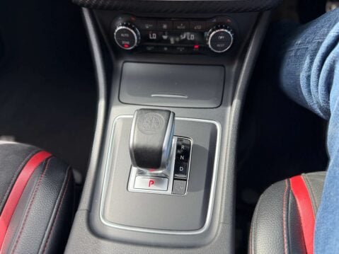 Mercedes-Benz A Class 2.0 A45 AMG 4Matic Auto 4WD 5dr 72