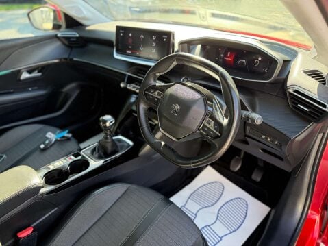 Peugeot 208 1.2 208 Allure Premium PureTech S/S 5dr 66