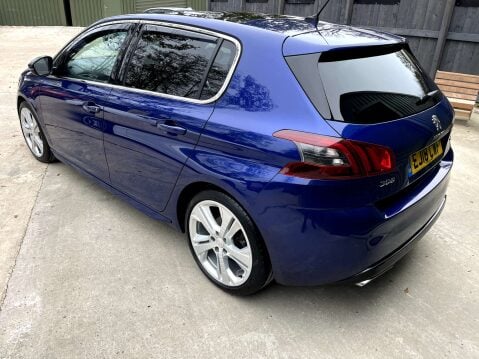Peugeot 308 2.0 308 GT Blue HDi S/S Auto 5dr 14
