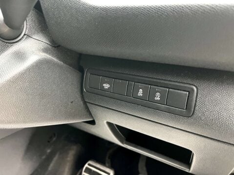 Peugeot 308 2.0 308 GT Blue HDi S/S Auto 5dr 44