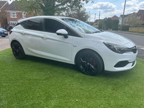 Vauxhall Astra 1.2 Astra SRi T 5dr 32