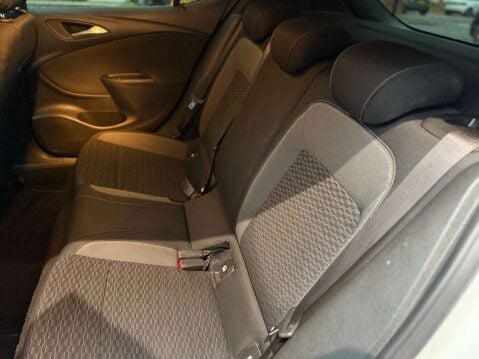 Vauxhall Astra 1.2 Astra SRi T 5dr 48