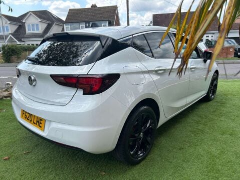 Vauxhall Astra 1.2 Astra SRi T 5dr 21