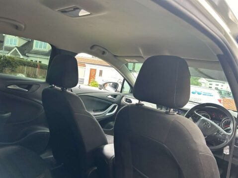 Vauxhall Astra 1.2 Astra SRi T 5dr 89