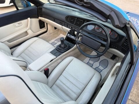 Porsche 944 3.0 944 S2 Cabrio 3dr 64