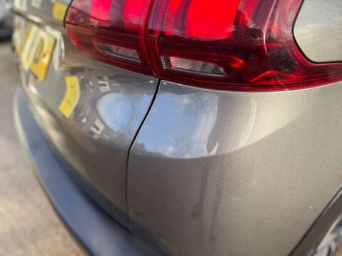 Peugeot 2008 1.2 2008 Allure Premium 5dr 29