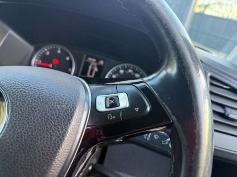 Volkswagen Transporter 2.0 Transporter T28 Trendline TDI BlueMotion Technology 73