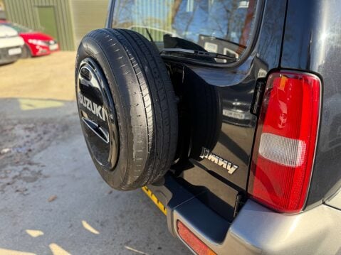 Suzuki Jimny 1.3 Jimny VVT 5dr 31