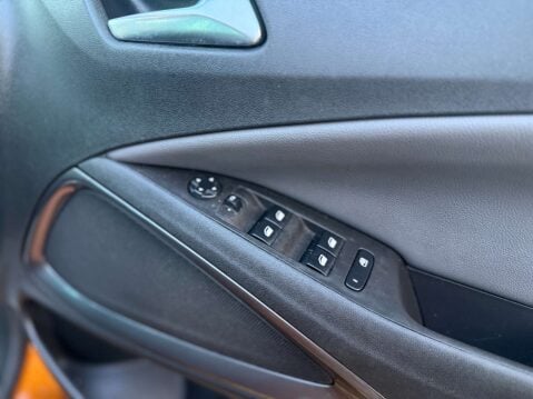 Vauxhall Crossland X 1.2 Crossland X Tech Line Nav ecoTec S/S 5dr 61